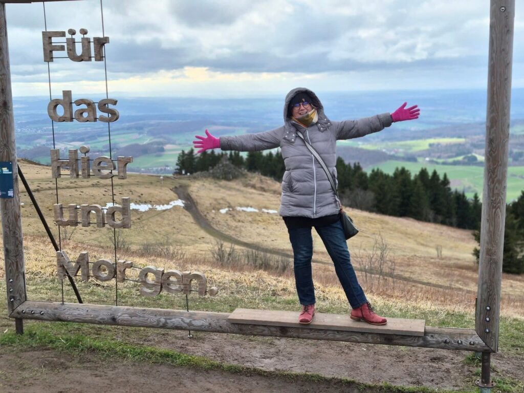 für das Hier und Morgen